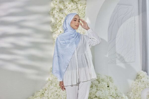 IRIS SHAWL in Azure Tranquility (BLUE)