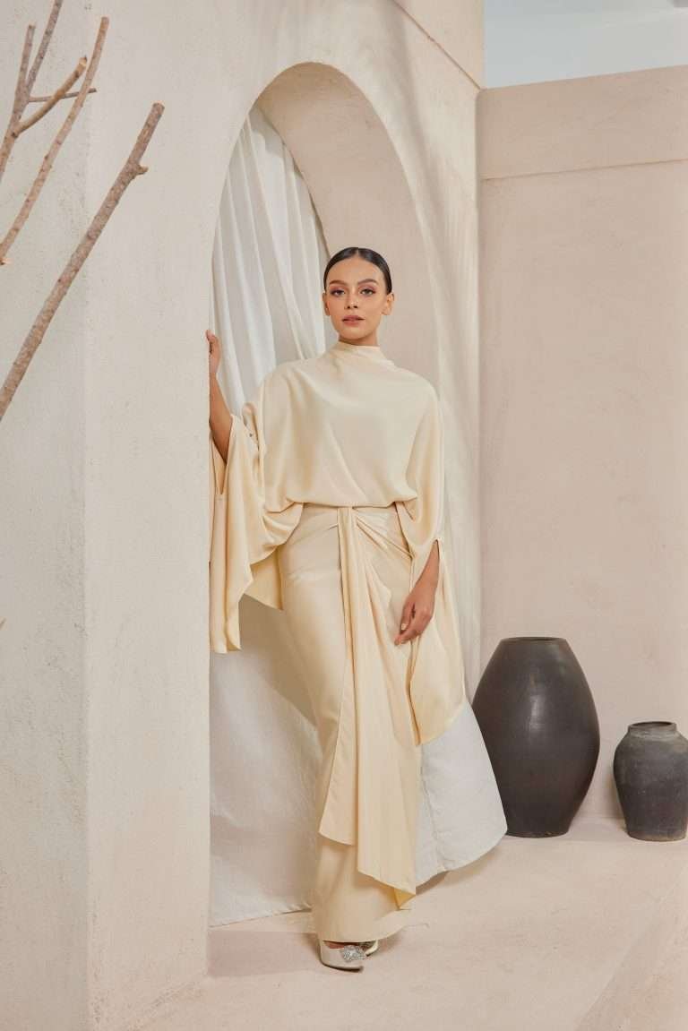 JASMINE SERIES In Soft Beige