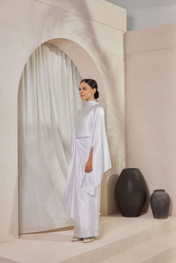 JASMINE LUXE SERIES in Pure White