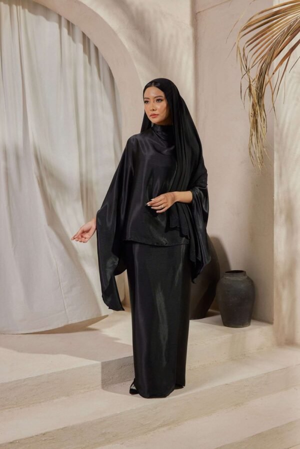 JASMINE LUXE SERIES in Classic Black