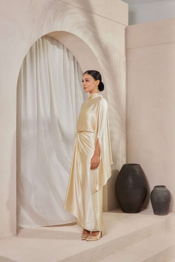 JASMINE LUXE SERIES in Moon Gold