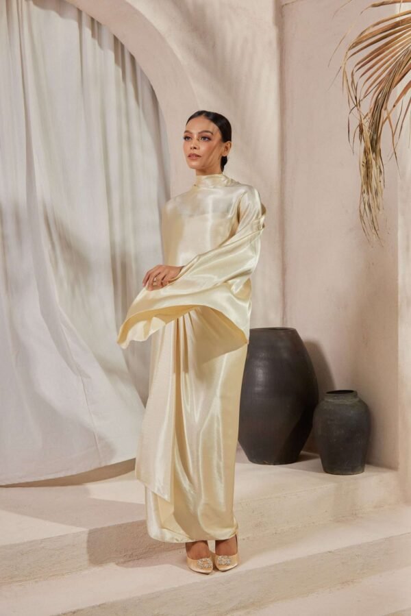 JASMINE LUXE SERIES in Moon Gold