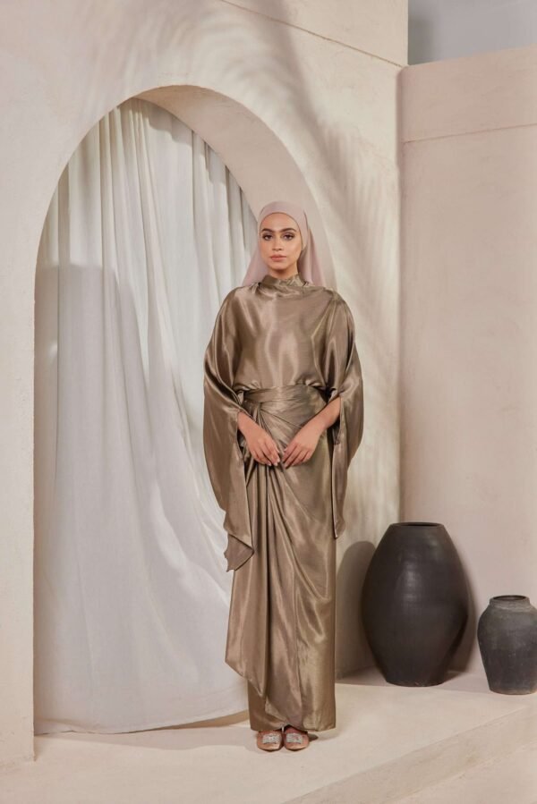 JASMINE LUXE SERIES in Espresso Brown