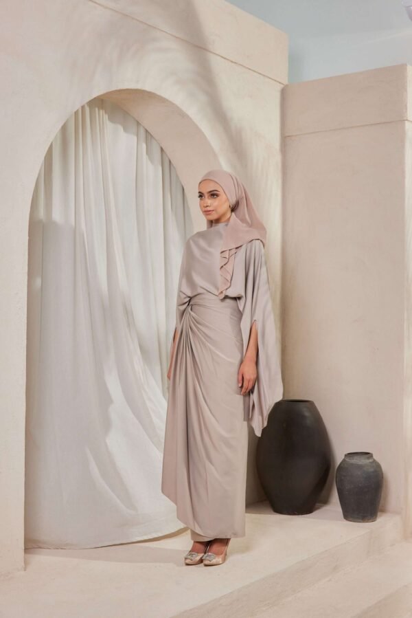 JASMINE SERIES in Earl Gray