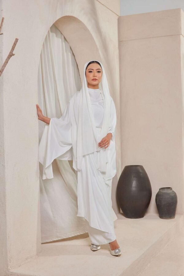 JASMINE SERIES In Off White