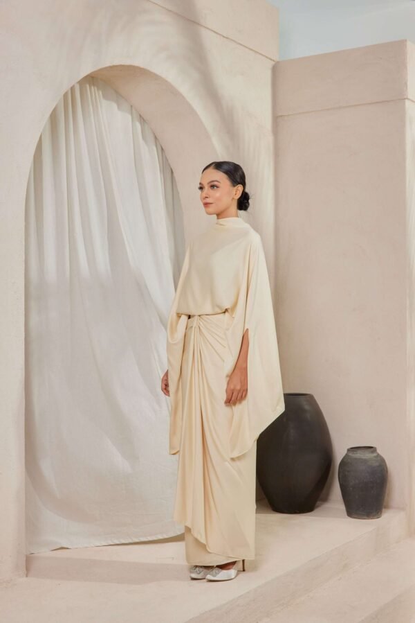 JASMINE SERIES In Soft Beige