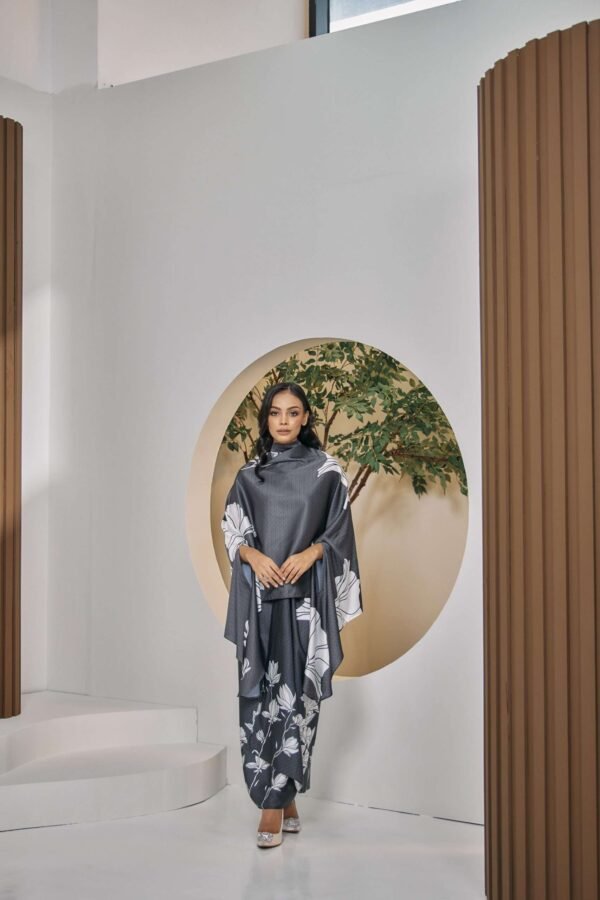 JASMINE PRINTED, LIMITED SERIES in Shadow Grey