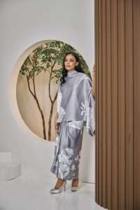 JASMINE PRINTED, LIMITED SERIES in Roman Silver