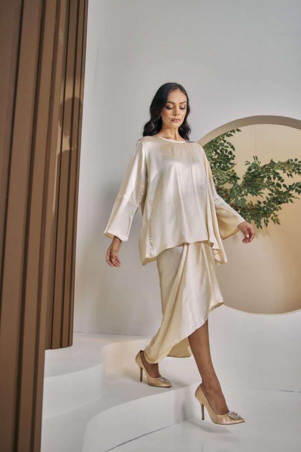 Kemboja Series in Moon Gold