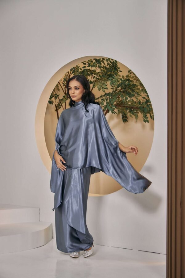 JASMINE LUXE SERIES in Smoky Silver