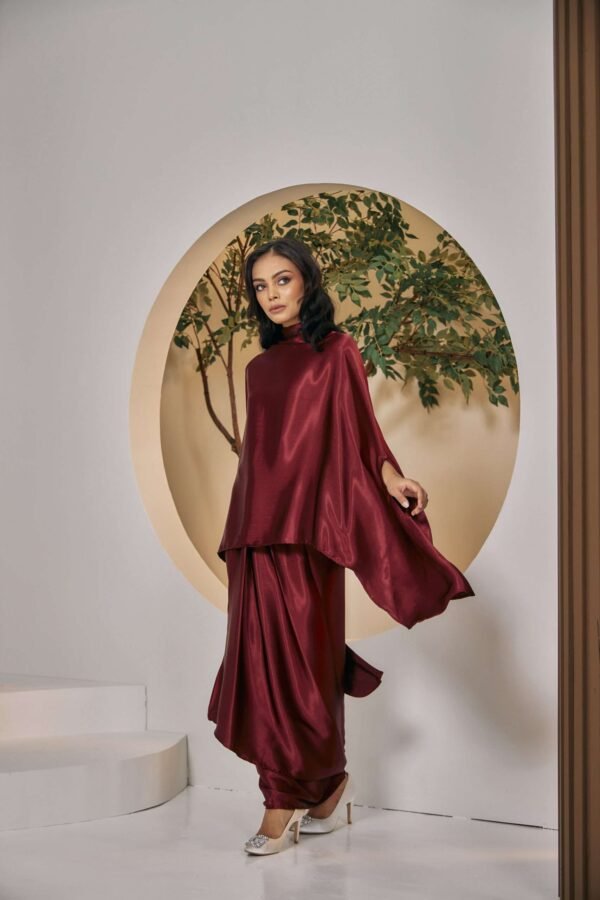 JASMINE LUXE SERIES in Deep Maroon