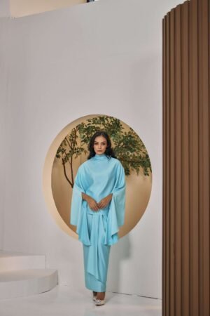 m10912 JASMINE SERIES In Tiffany Blue