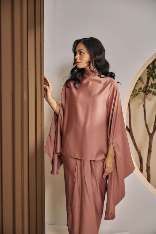 JASMINE SERIES In Coral Blush