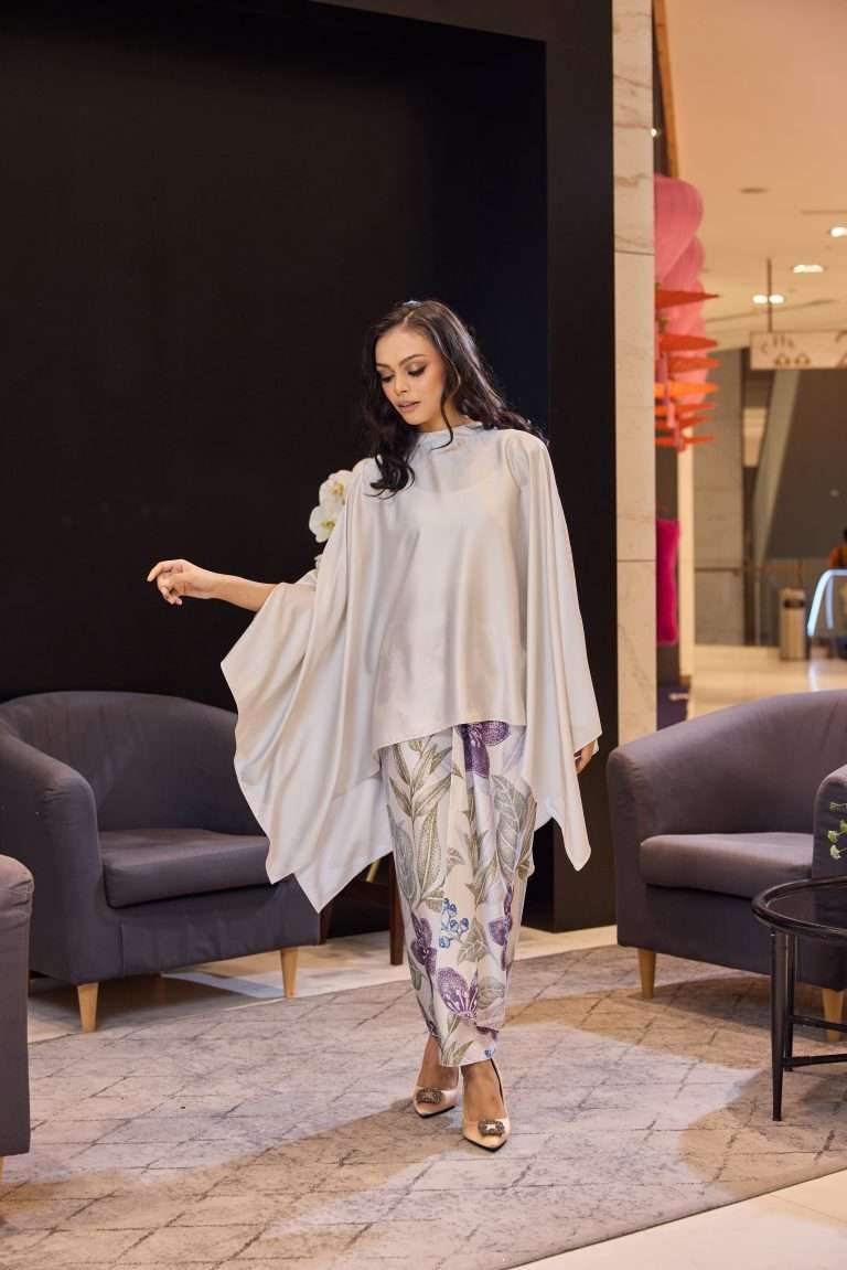 SEROJA 2.0 in Creamy White