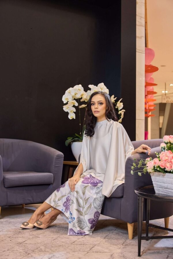 SEROJA 2.0 in Creamy White