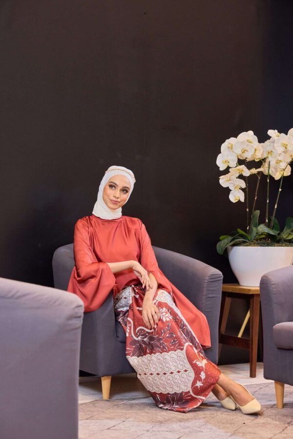 SEROJA 2.0 in Brick Orange