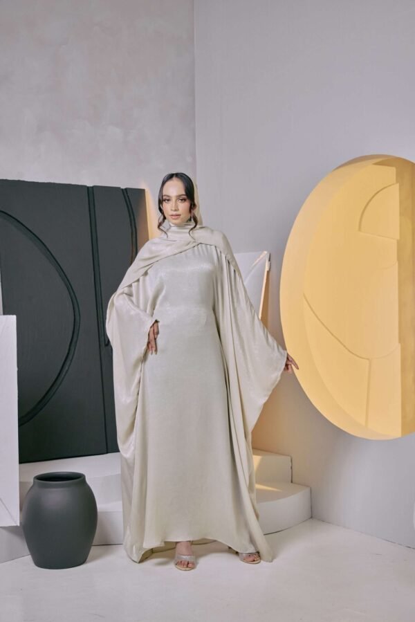 SAMARA ABAYA in Pistachio Green