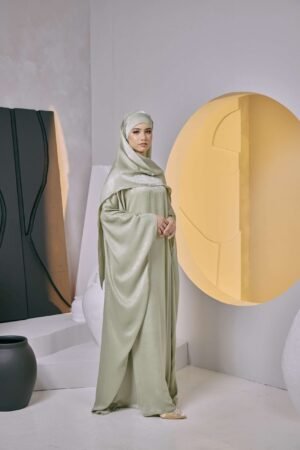 SAMARA ABAYA in Sage Green