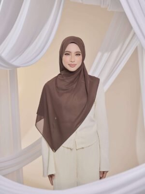 Qalbu Shawl in Dark Brown