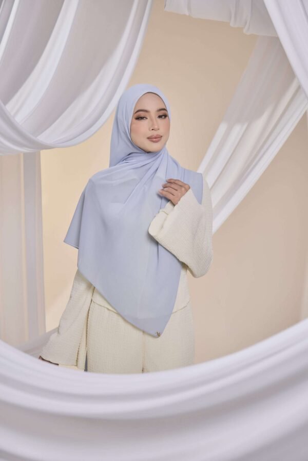 Qalbu Shawl in Dusty Blue