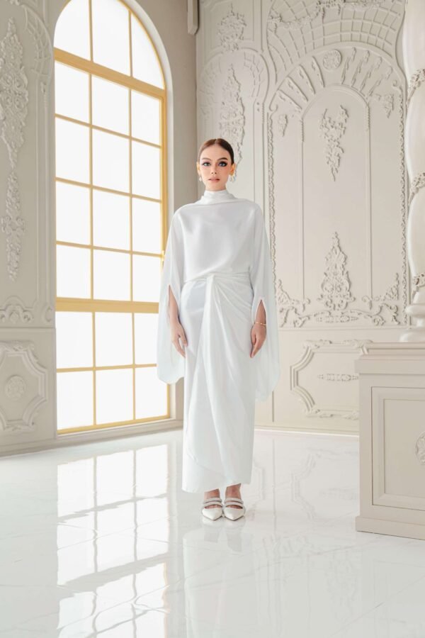 JASMINE LUXE SERIES in Off White