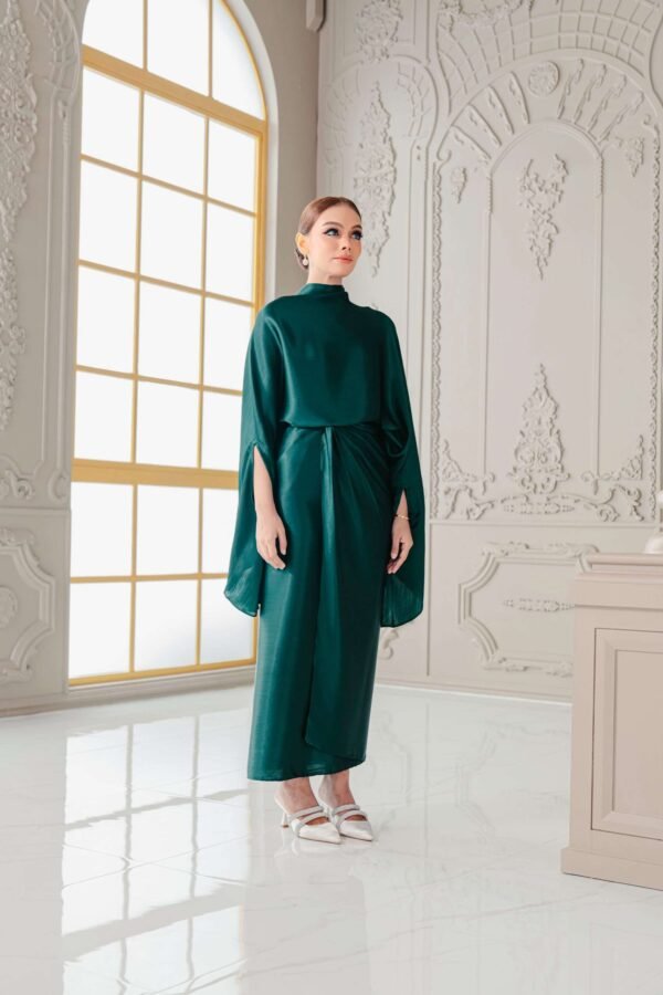 JASMINE LUXE SERIES in Emerald Green