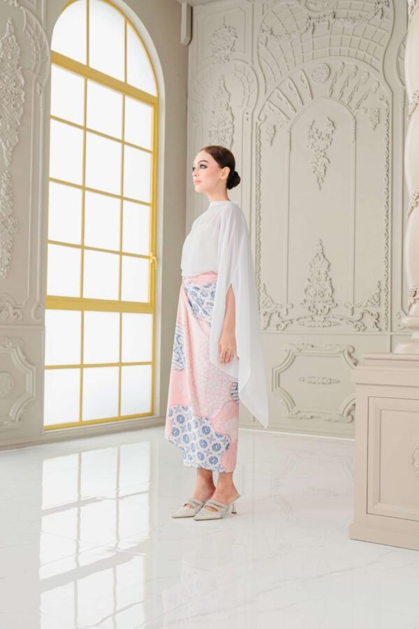 SEROJA 3.0 in Off White