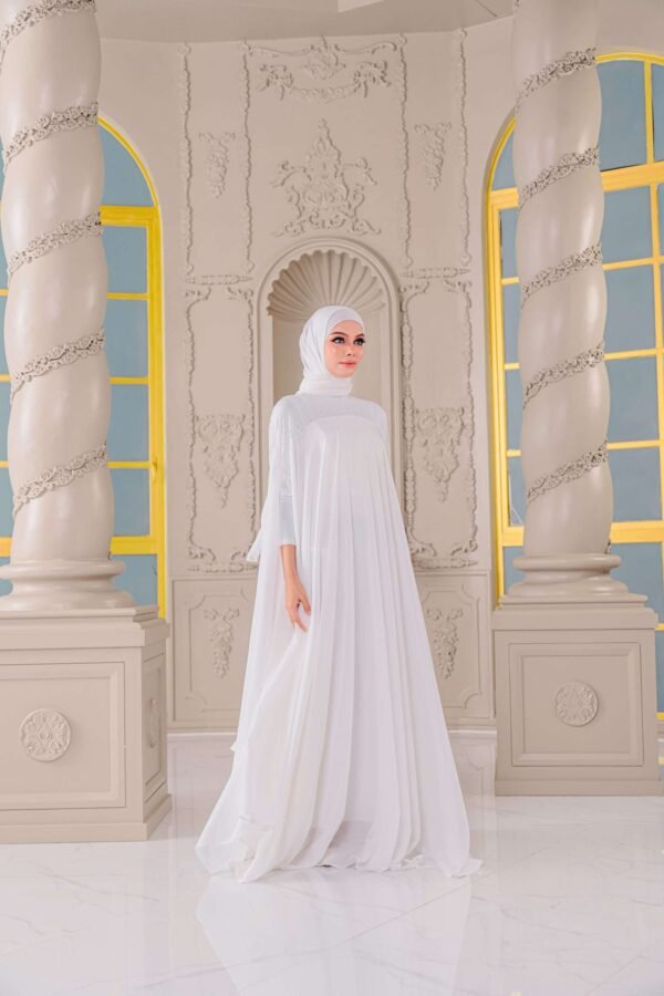 Amber Series in Off White