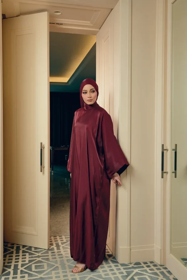 HERA SERIES IN Deep Burgundy