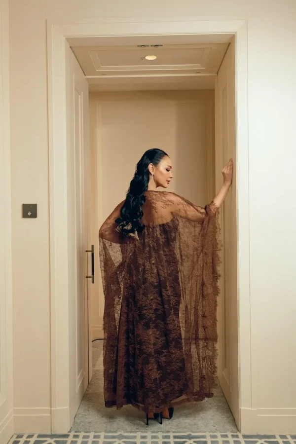 090525 – MAYANG 53 ATHENA SERIES IN DARK BROWN