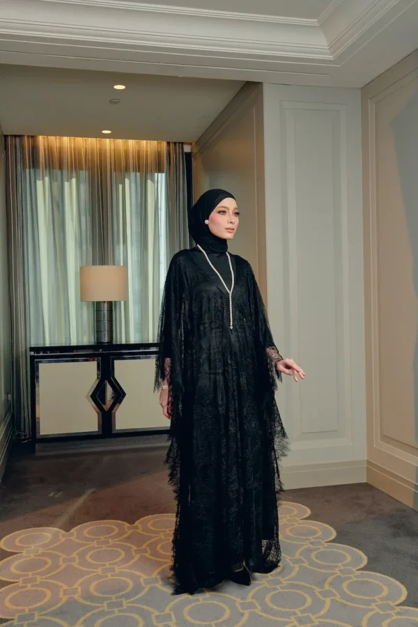 090525 – MAYANG 542 ATHENA SERIES IN CLASSIC BLACK