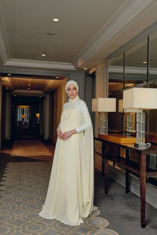 Amber Series in Creamy White