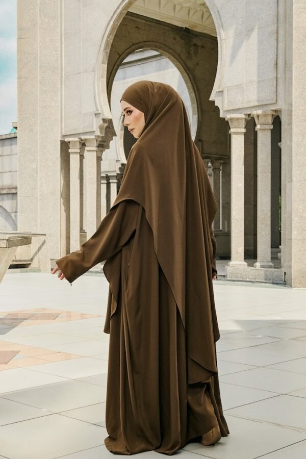 Al-Hayaa Series in Olive Green