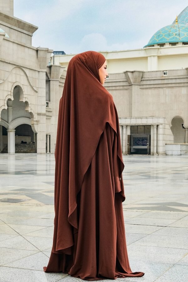 Al-Hayaa Series in Desert Brown