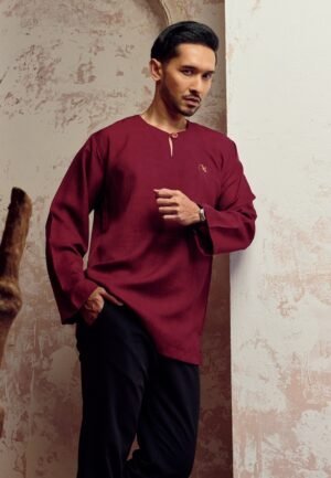 Deep Maroon KURTA MALEEQ IN DEEP MAROON