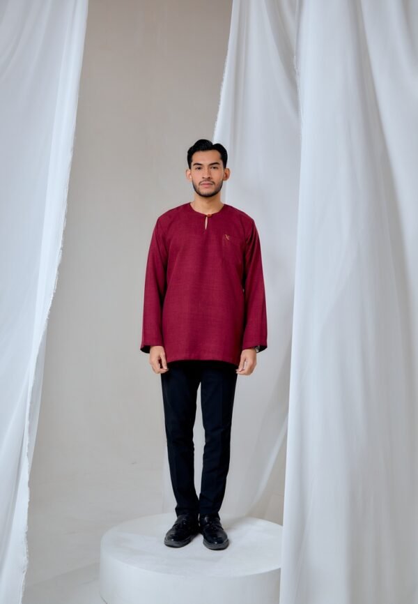 MAYANGBYANNTSYA0216160 KURTA MALEEQ IN DEEP MAROON