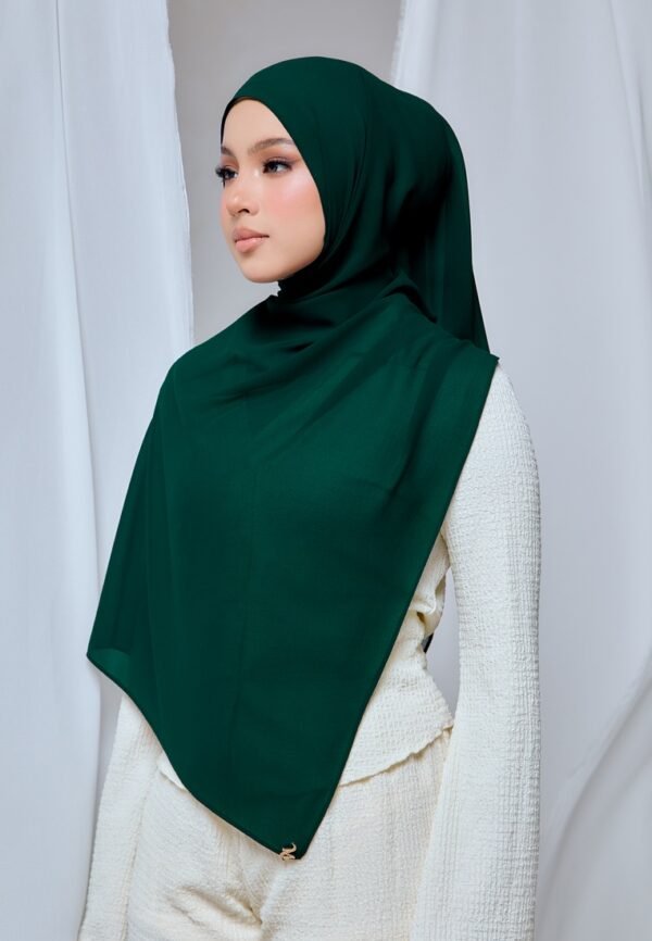 QALBU SHAWL SERIES - EMERALD GREEN