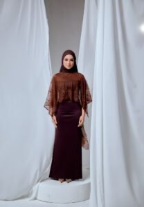 LUNA SERIES IN DARK BROWN