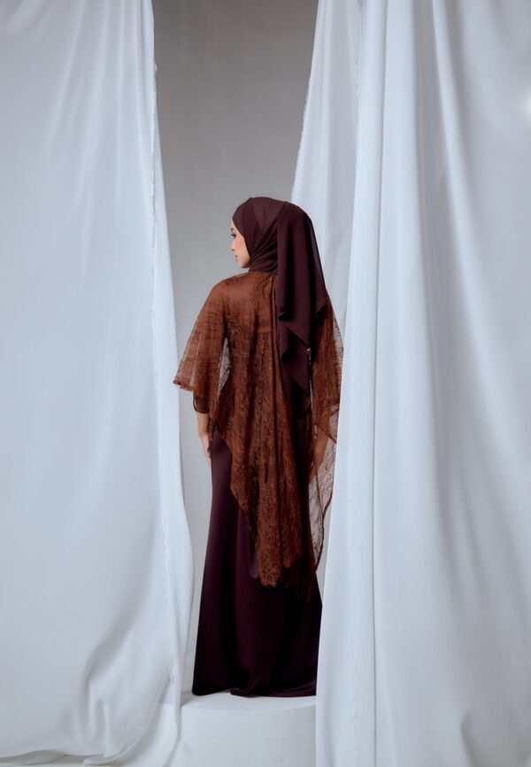 MAYANGBYANNTSYA0392 1853 LUNA SERIES IN DARK BROWN