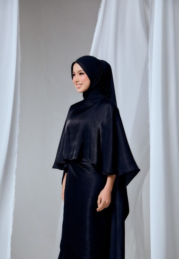 GAIA SERIES IN CLASSIC BLACK