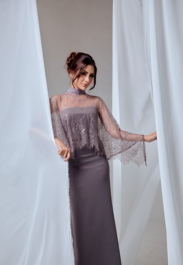 LUNA SERIES IN STONE GRAY