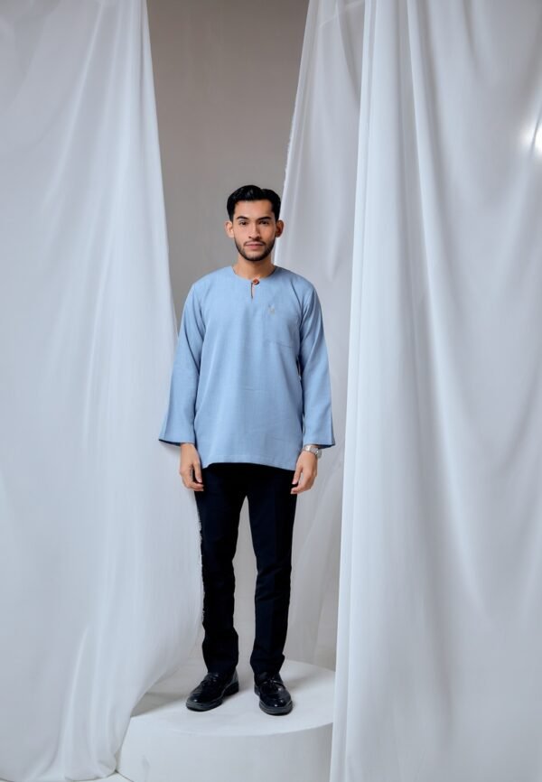 KURTA MALEEQ IN ASH BLUE