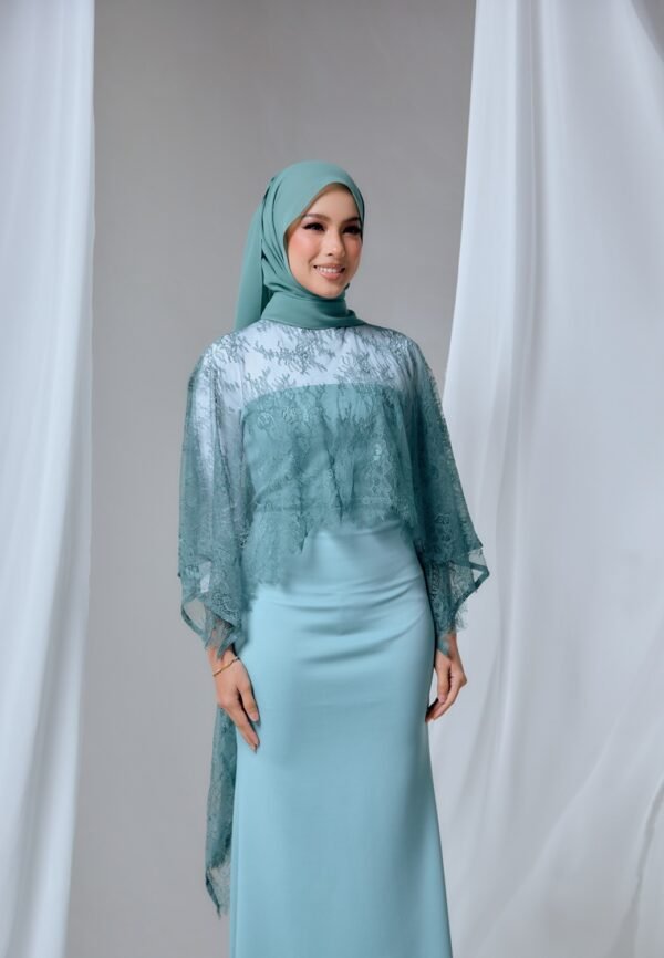 LUNA SERIES IN TEAL GREEN